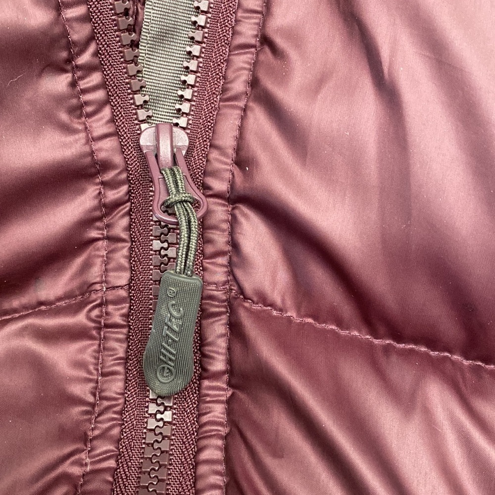 Hi-Tec Women's Down Vest S Hooded Maroon Puffer activewear outdoors warm winter - Picture 5 of 12